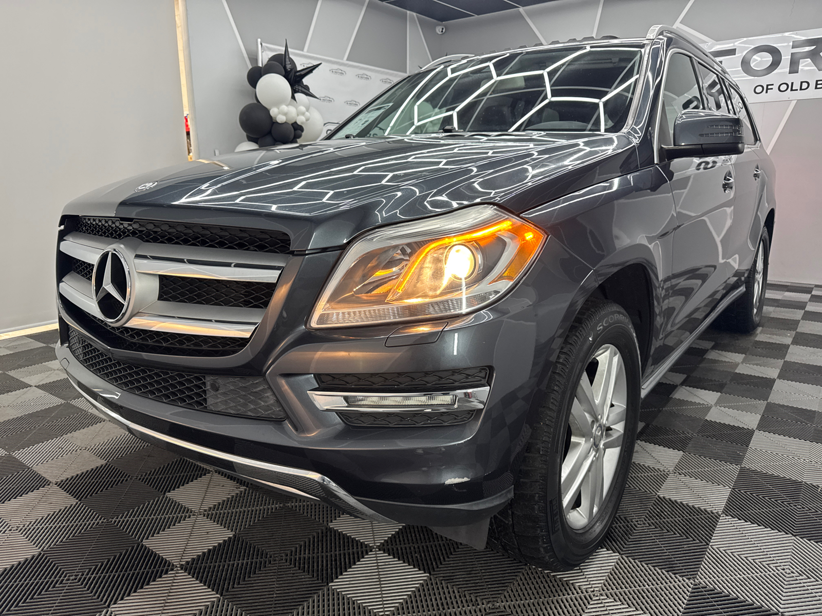 2015 Mercedes-Benz GL-Class GL 450 4MATIC Sport Utility 4D 1