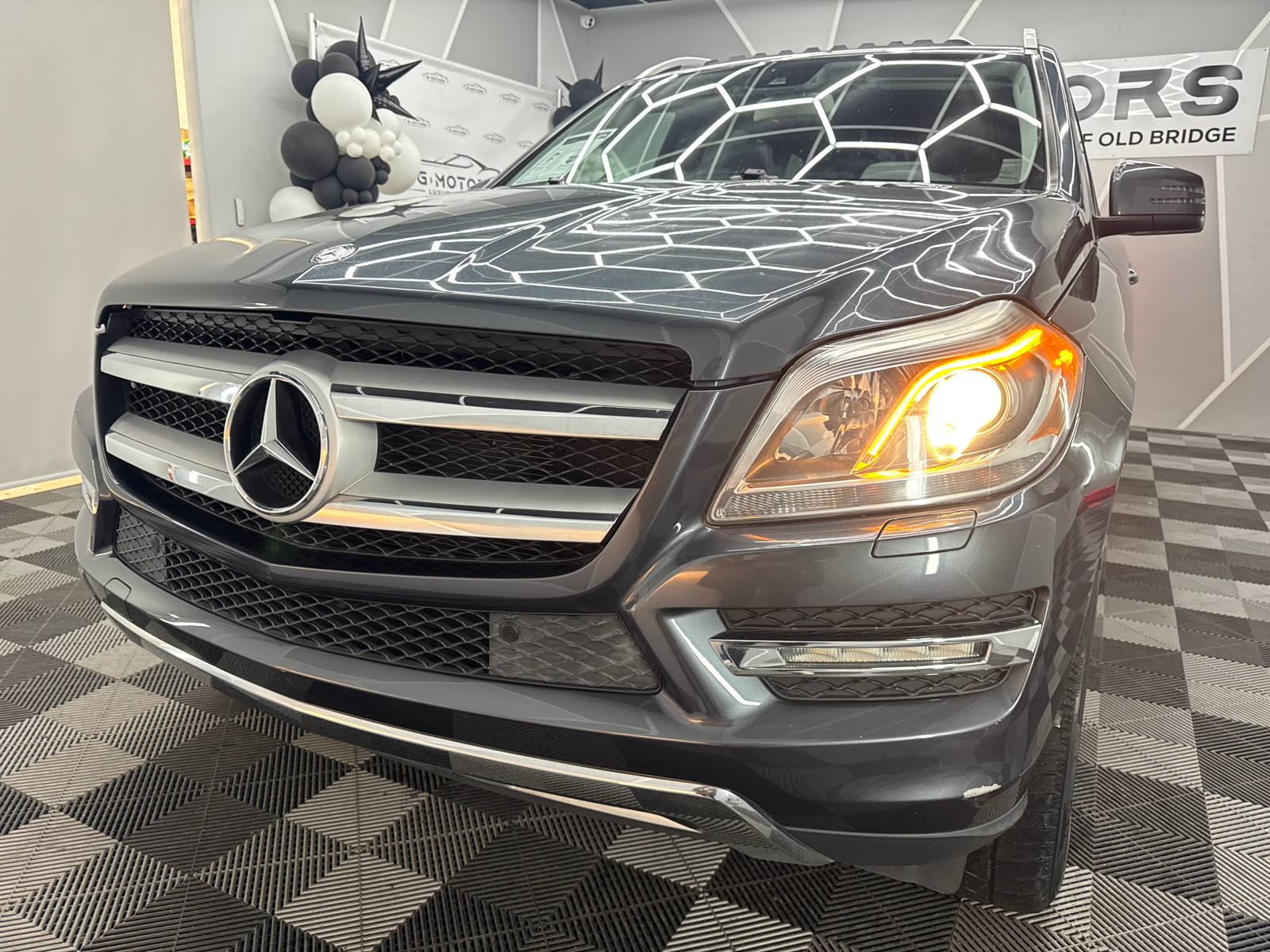 2015 Mercedes-Benz GL-Class GL 450 4MATIC Sport Utility 4D 16