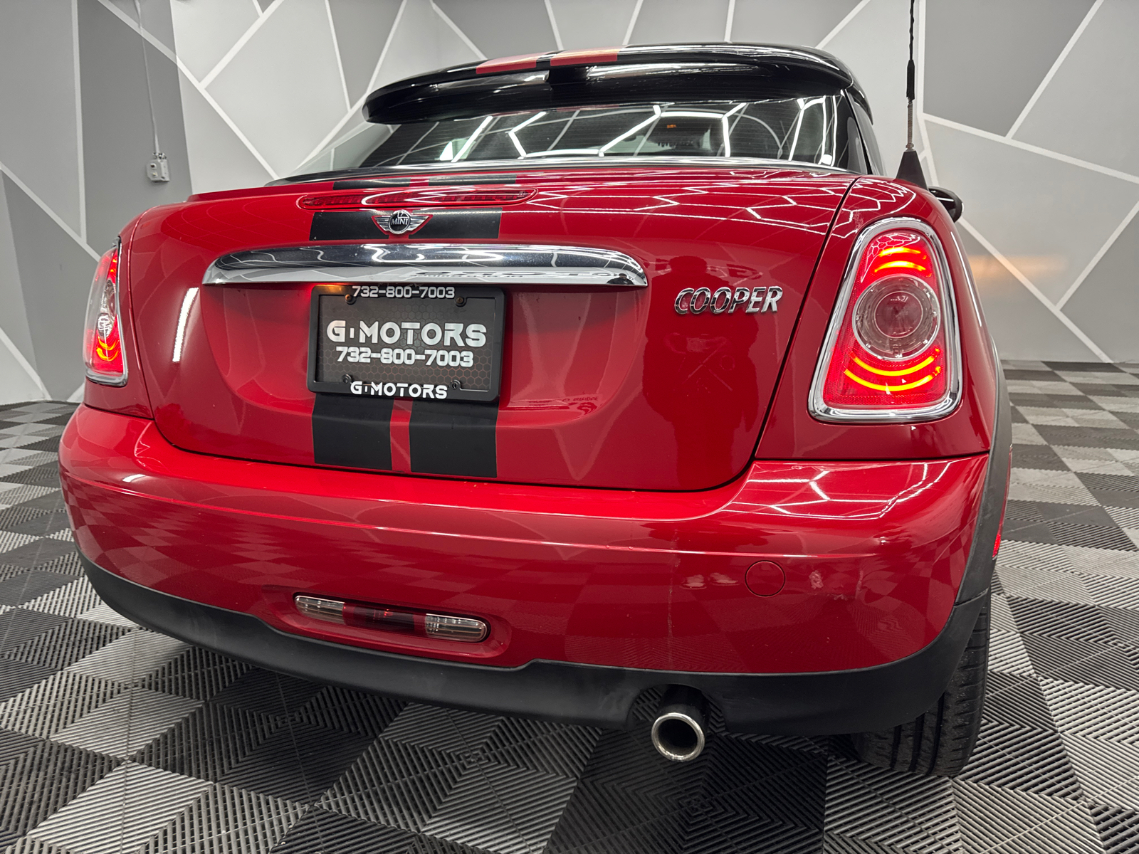 2014 MINI Coupe Cooper Coupe 2D 8