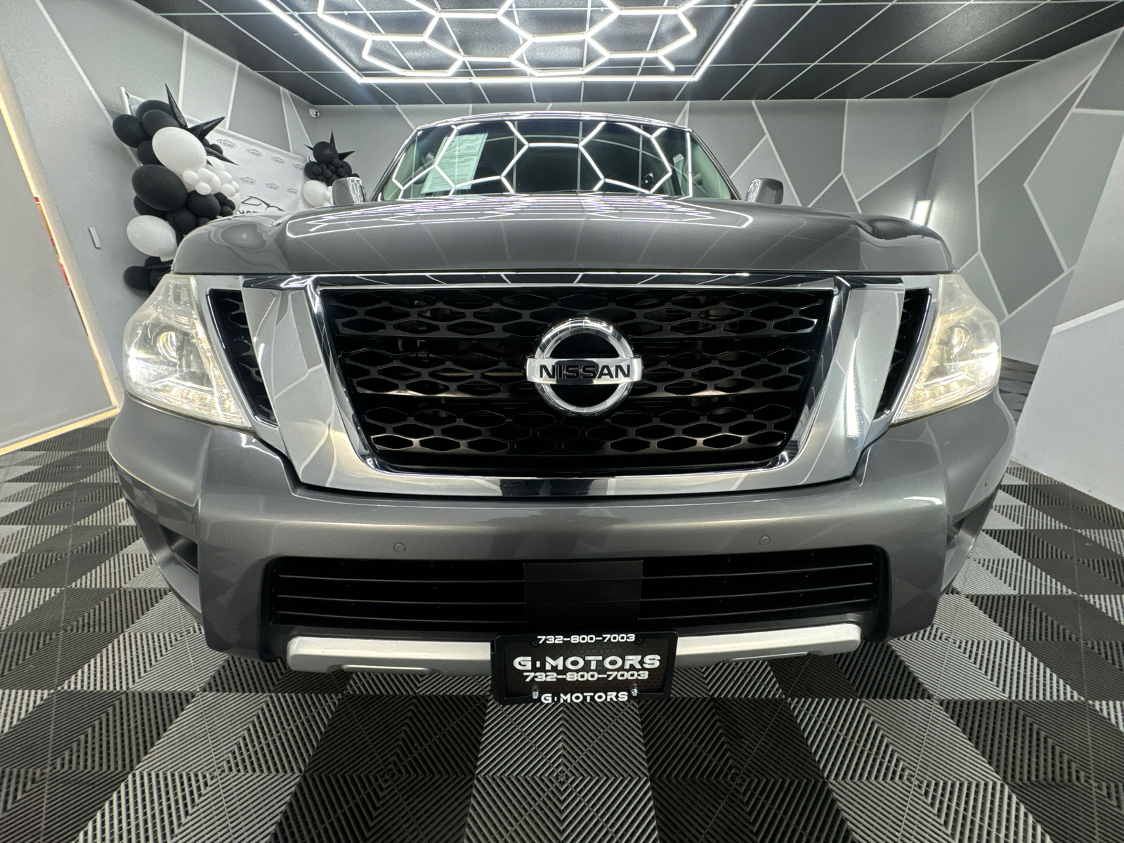 2017 Nissan Armada  15