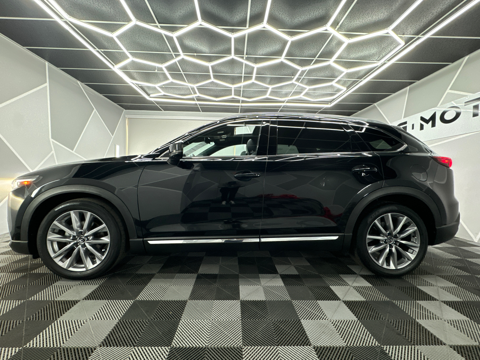 2021 MAZDA CX-9 Grand Touring Sport Utility 4D 3