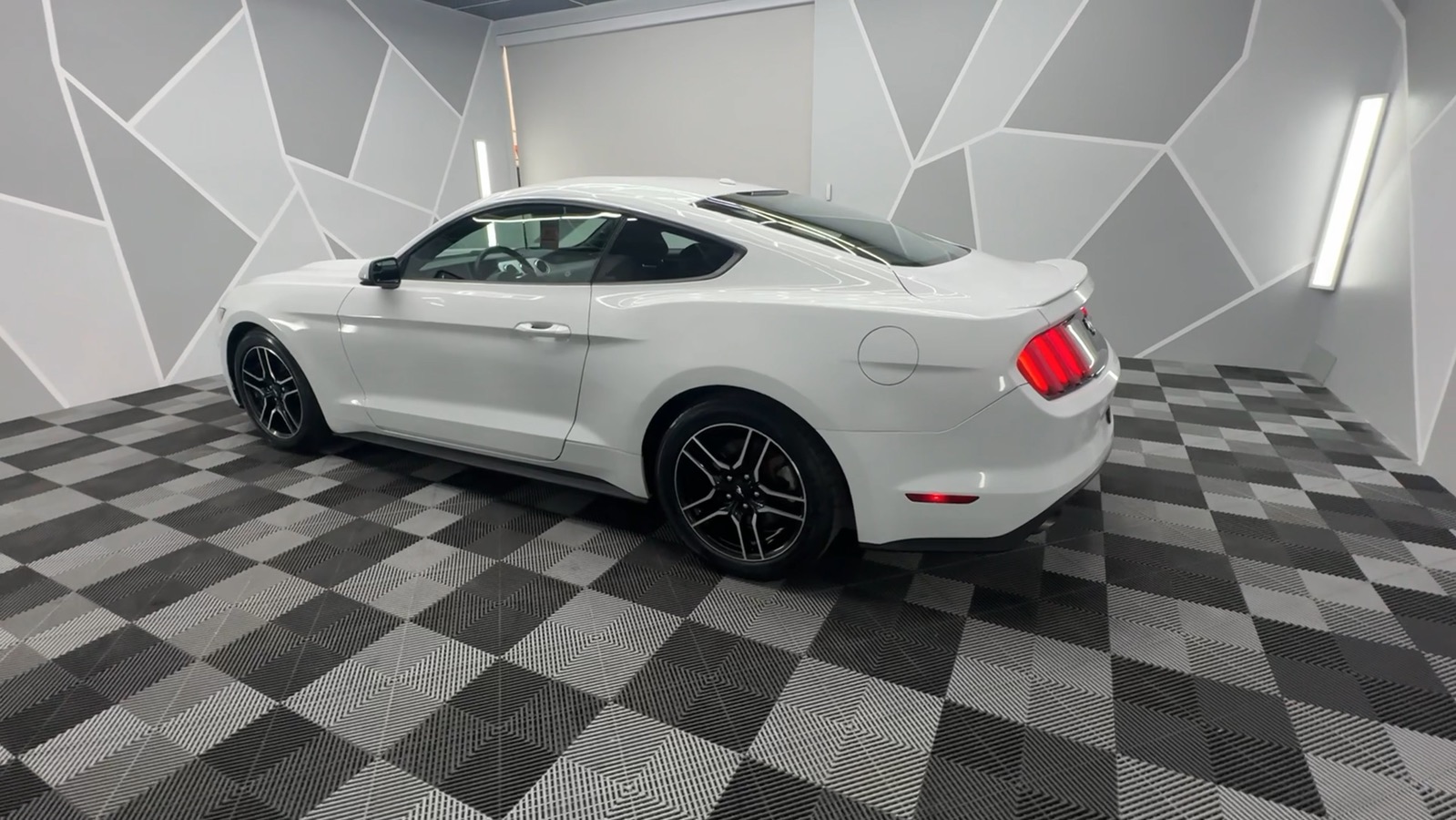 2016 Ford Mustang EcoBoost Premium Coupe 2D 6
