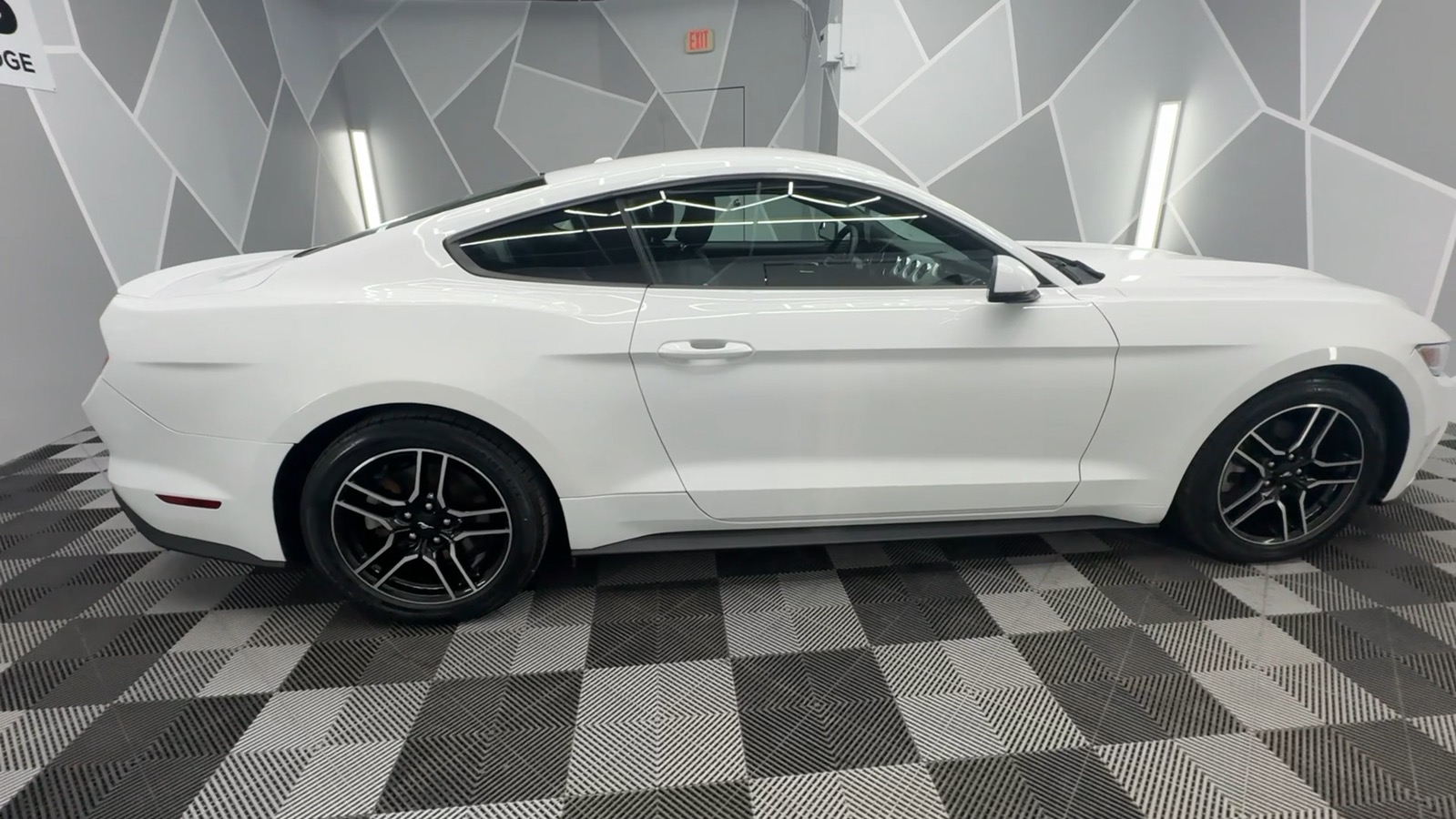 2016 Ford Mustang EcoBoost Premium Coupe 2D 12