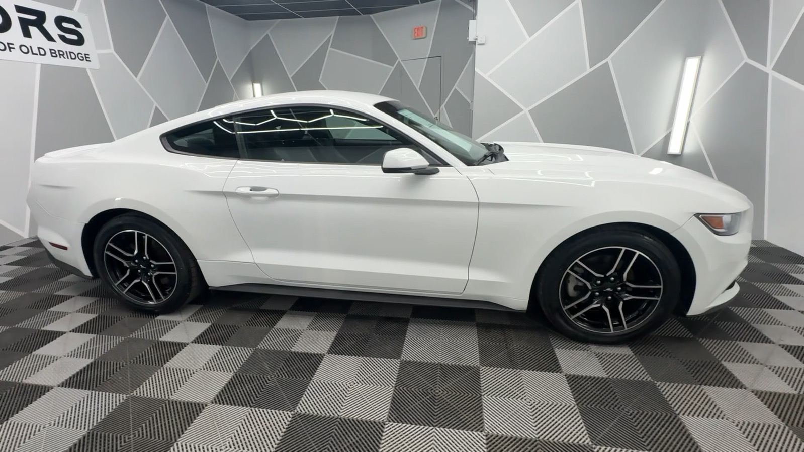 2016 Ford Mustang EcoBoost Premium Coupe 2D 13