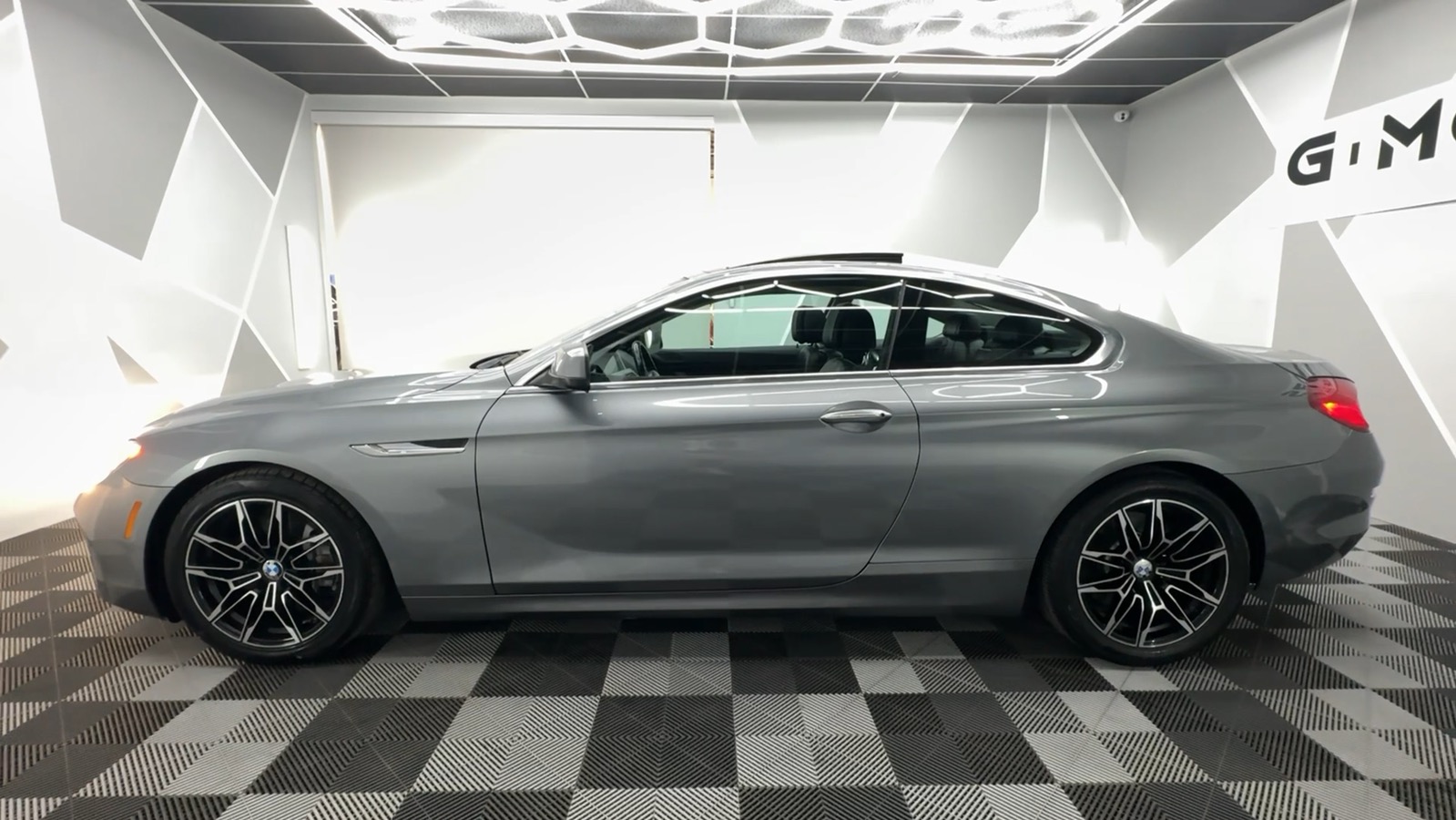 2012 BMW 6 Series 650i Coupe 2D 2