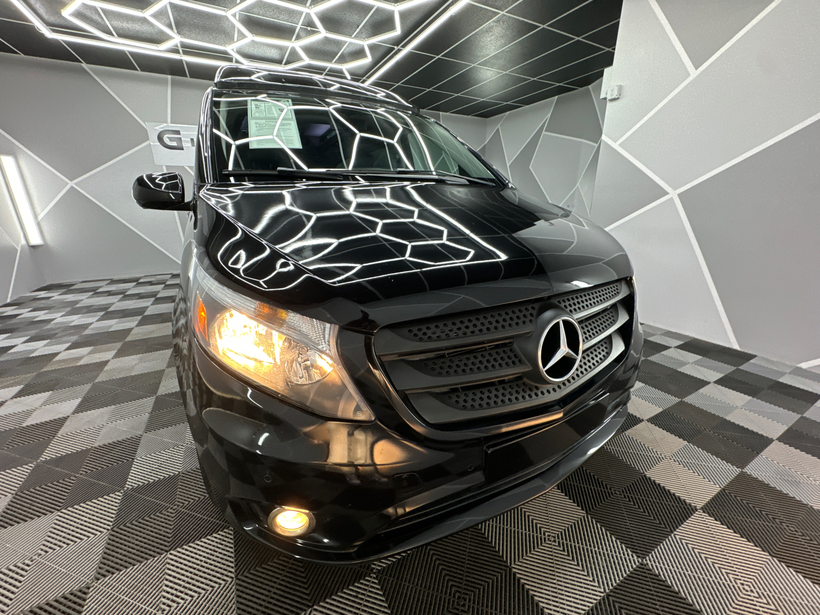 2019 Mercedes-Benz Metris  10