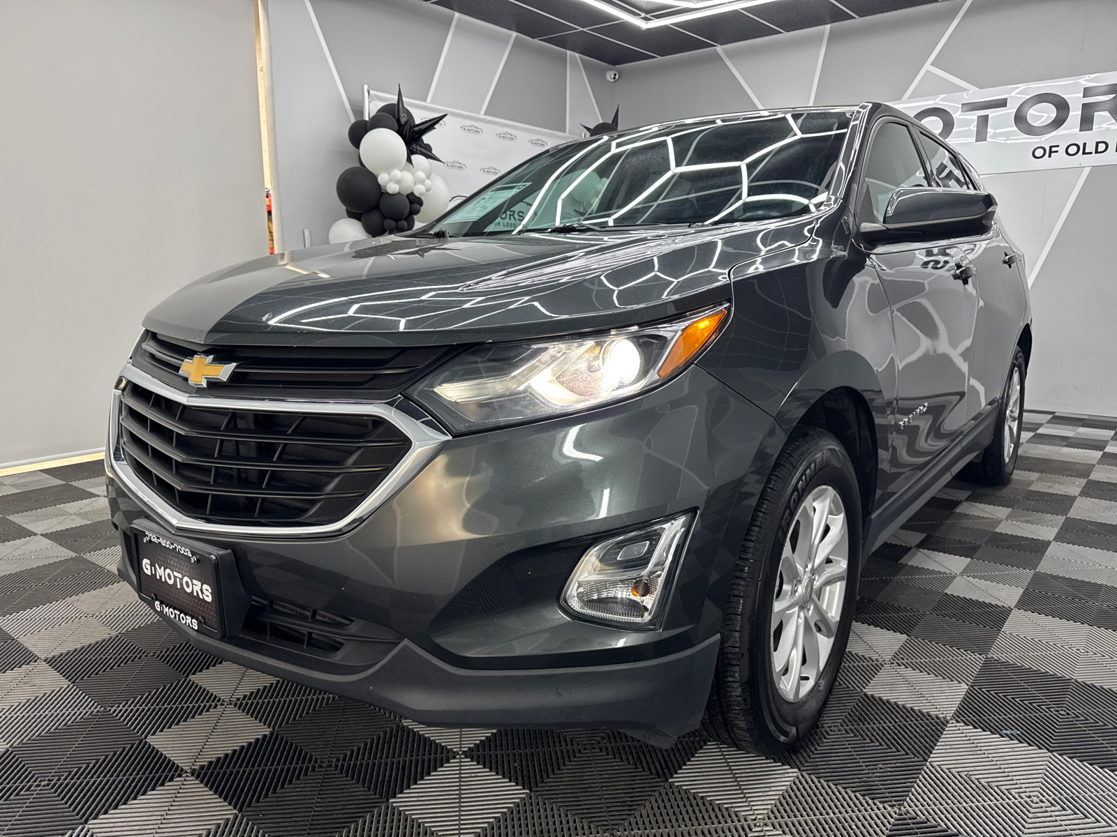 2019 Chevrolet Equinox LT Sport Utility 4D 1