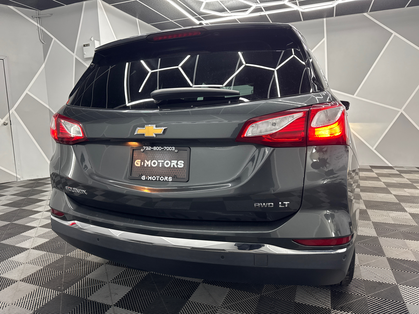 2019 Chevrolet Equinox LT Sport Utility 4D 8