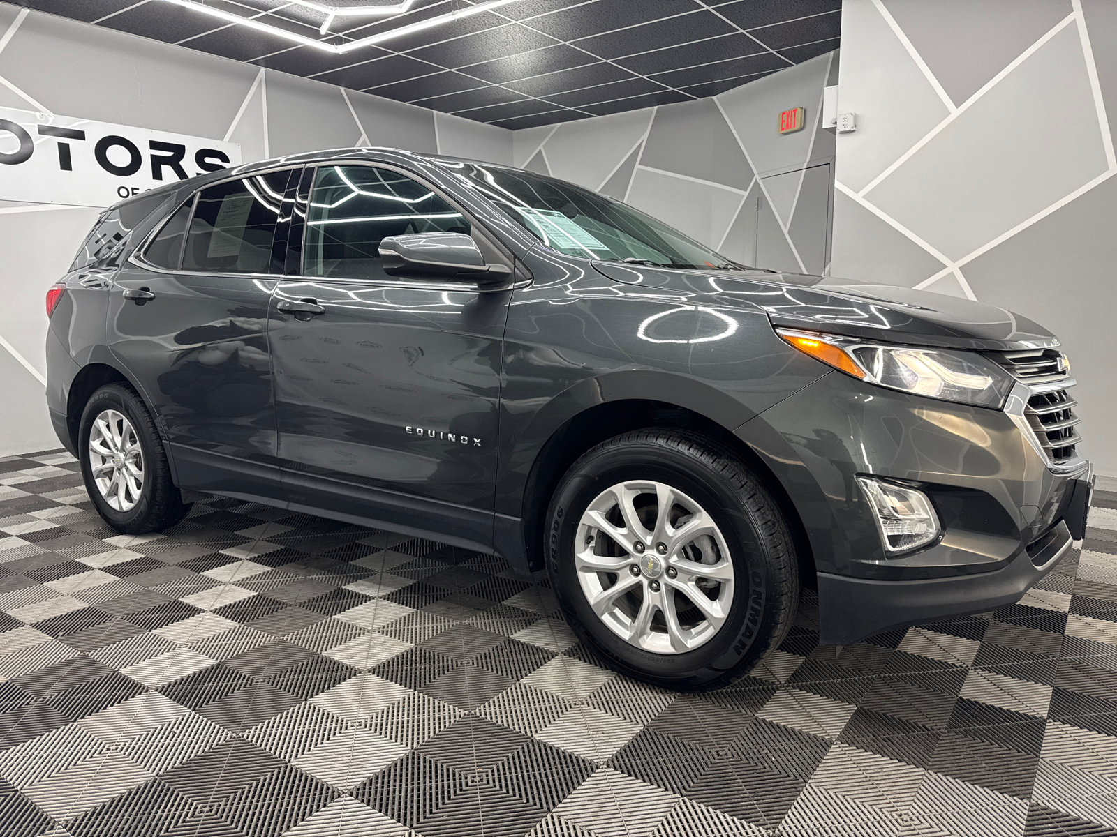 2019 Chevrolet Equinox LT Sport Utility 4D 12