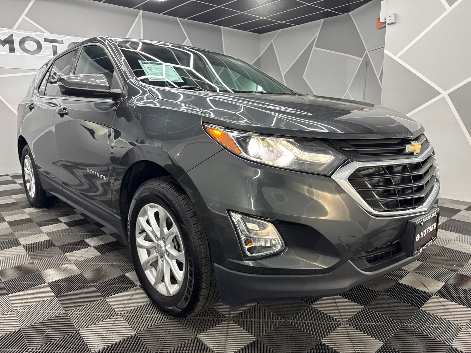 2019 Chevrolet Equinox LT Sport Utility 4D 13