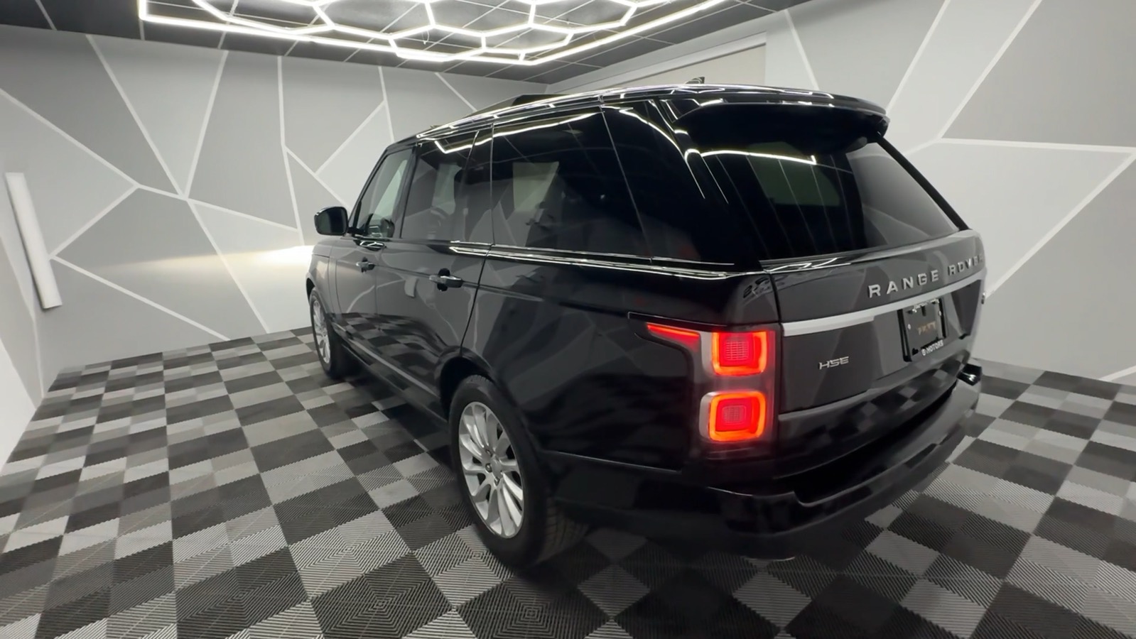 2019 Land Rover Range Rover HSE Sport Utility 4D 9