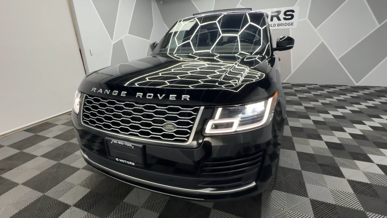 2019 Land Rover Range Rover HSE Sport Utility 4D 17