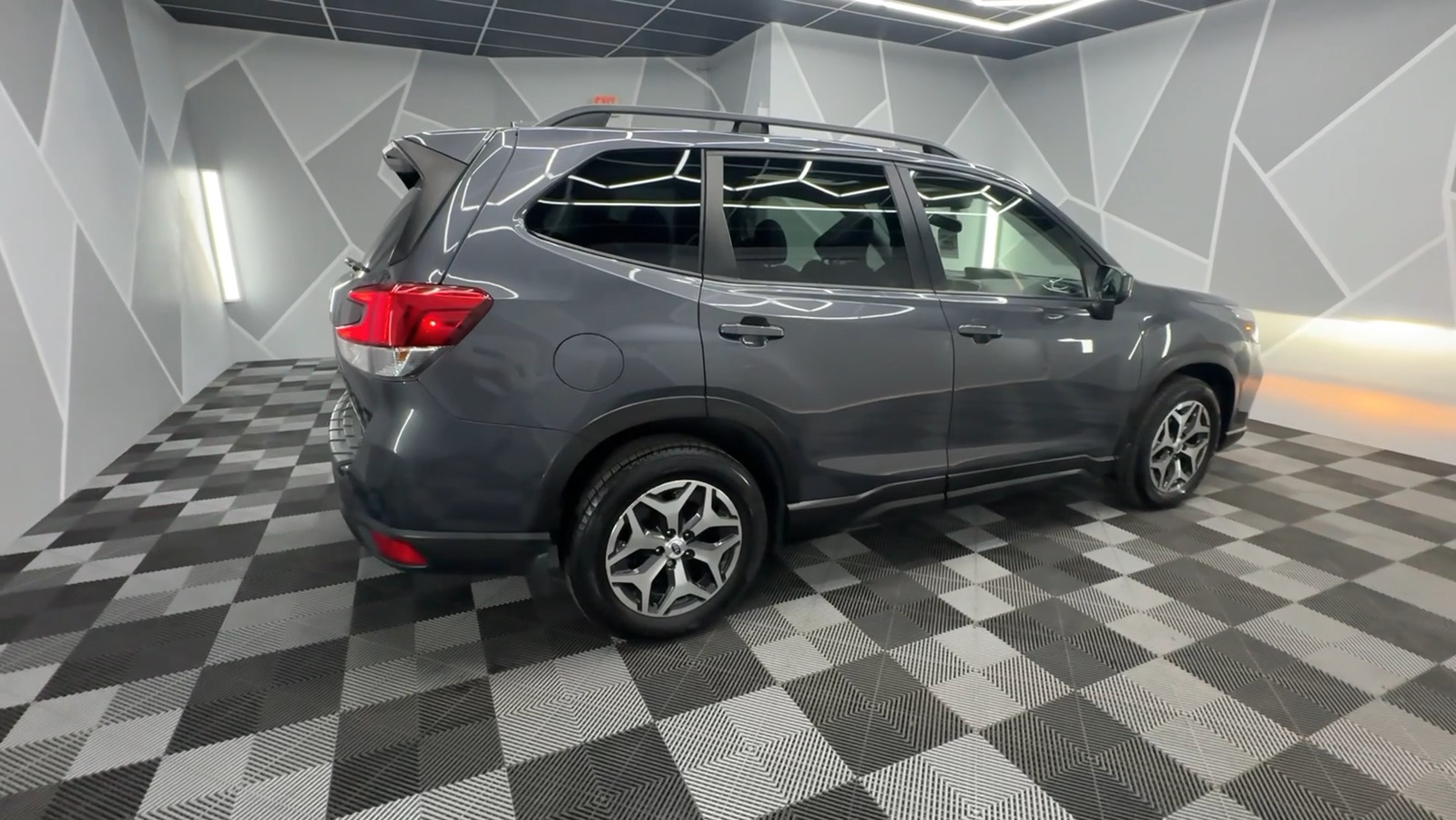 2021 Subaru Forester Premium Sport Utility 4D 10