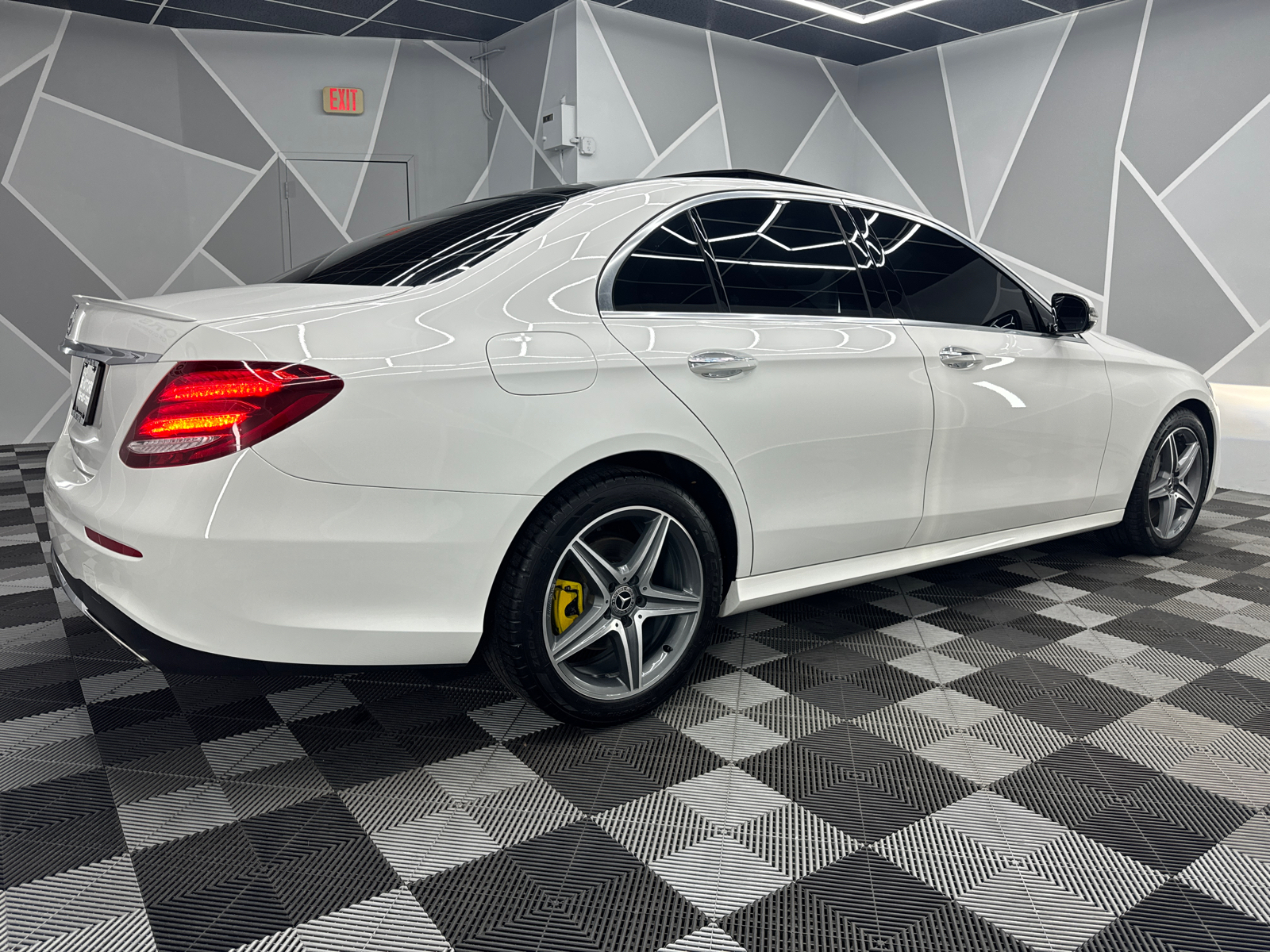 2019 Mercedes-Benz E-Class  10