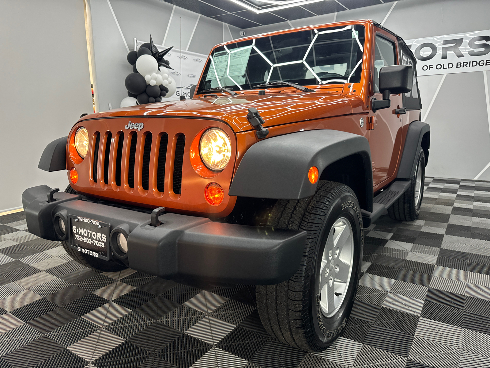 2011 Jeep Wrangler  1