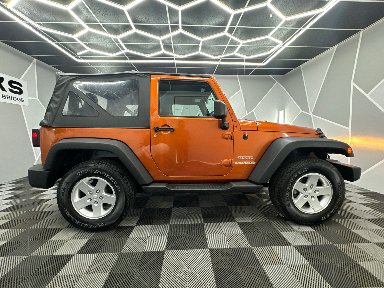 2011 Jeep Wrangler  11