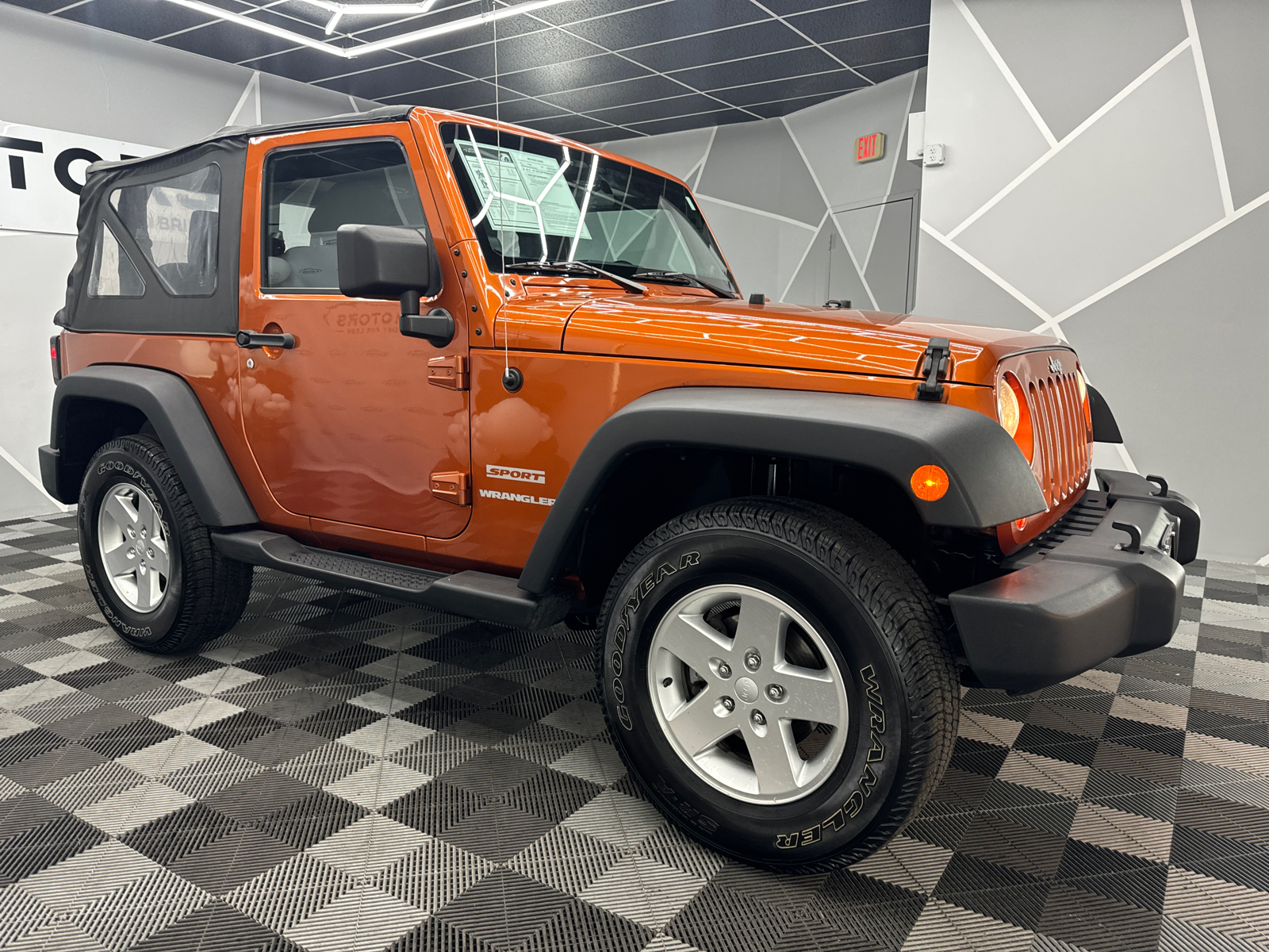 2011 Jeep Wrangler  12