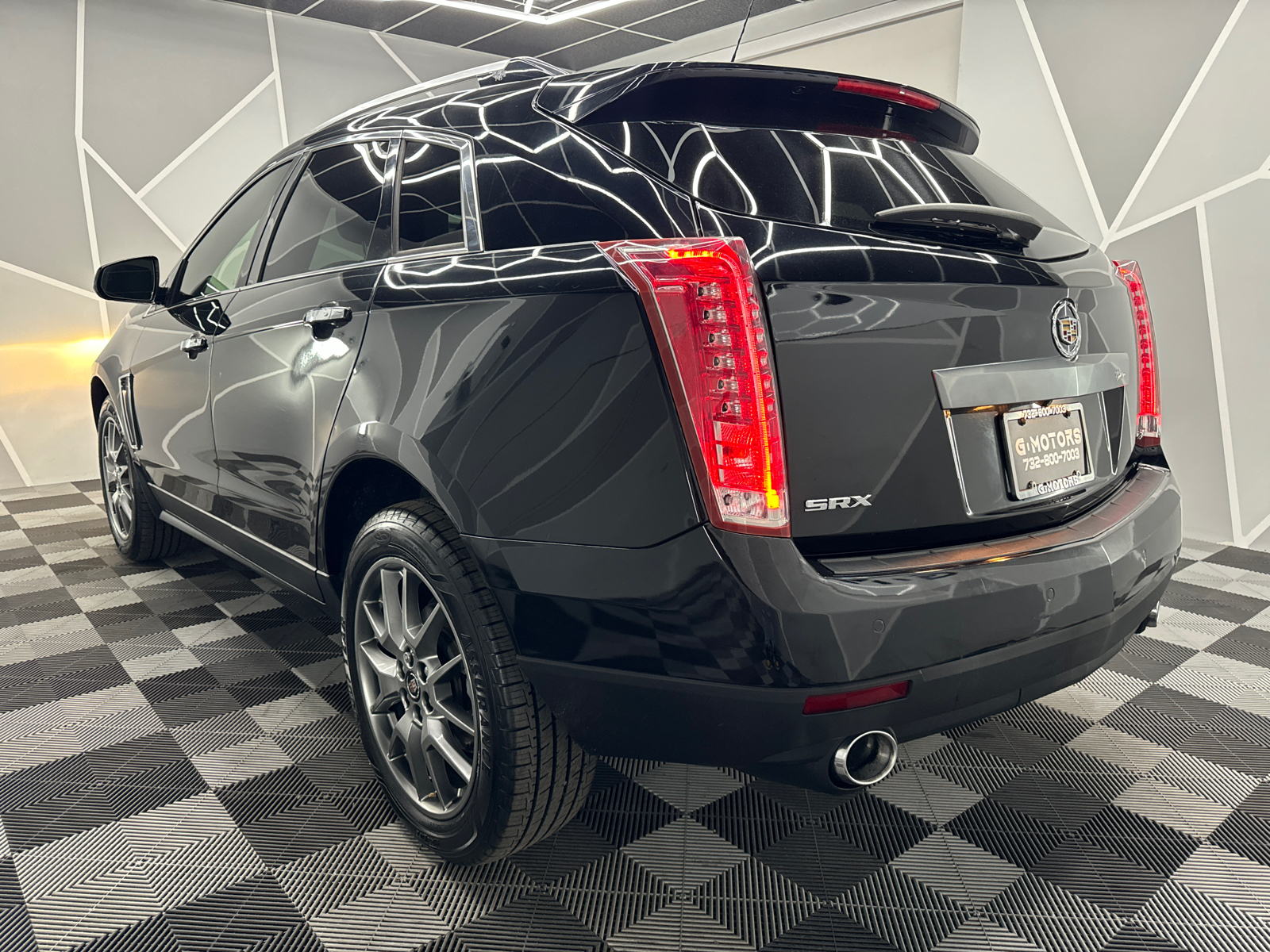 2016 Cadillac SRX Performance Collection Sport Utility 4D 5