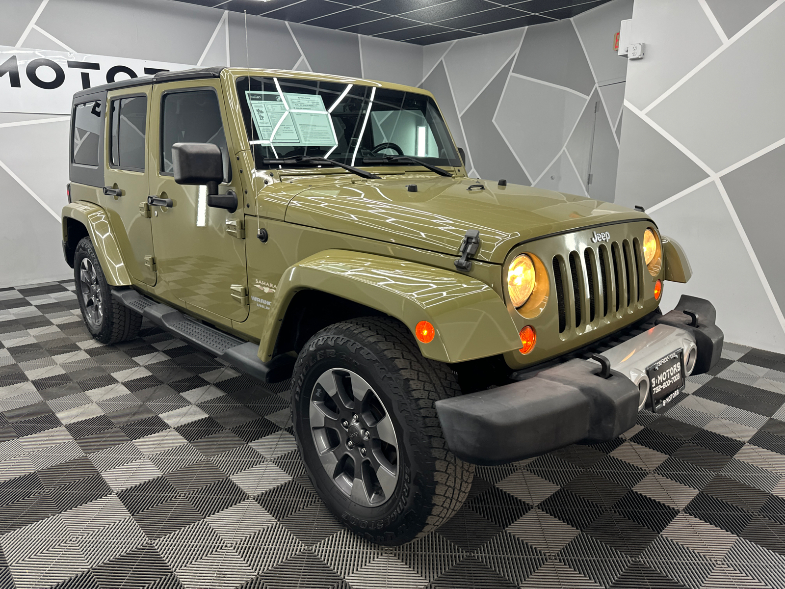 2013 Jeep Wrangler Unlimited Sahara Sport Utility 4D 13