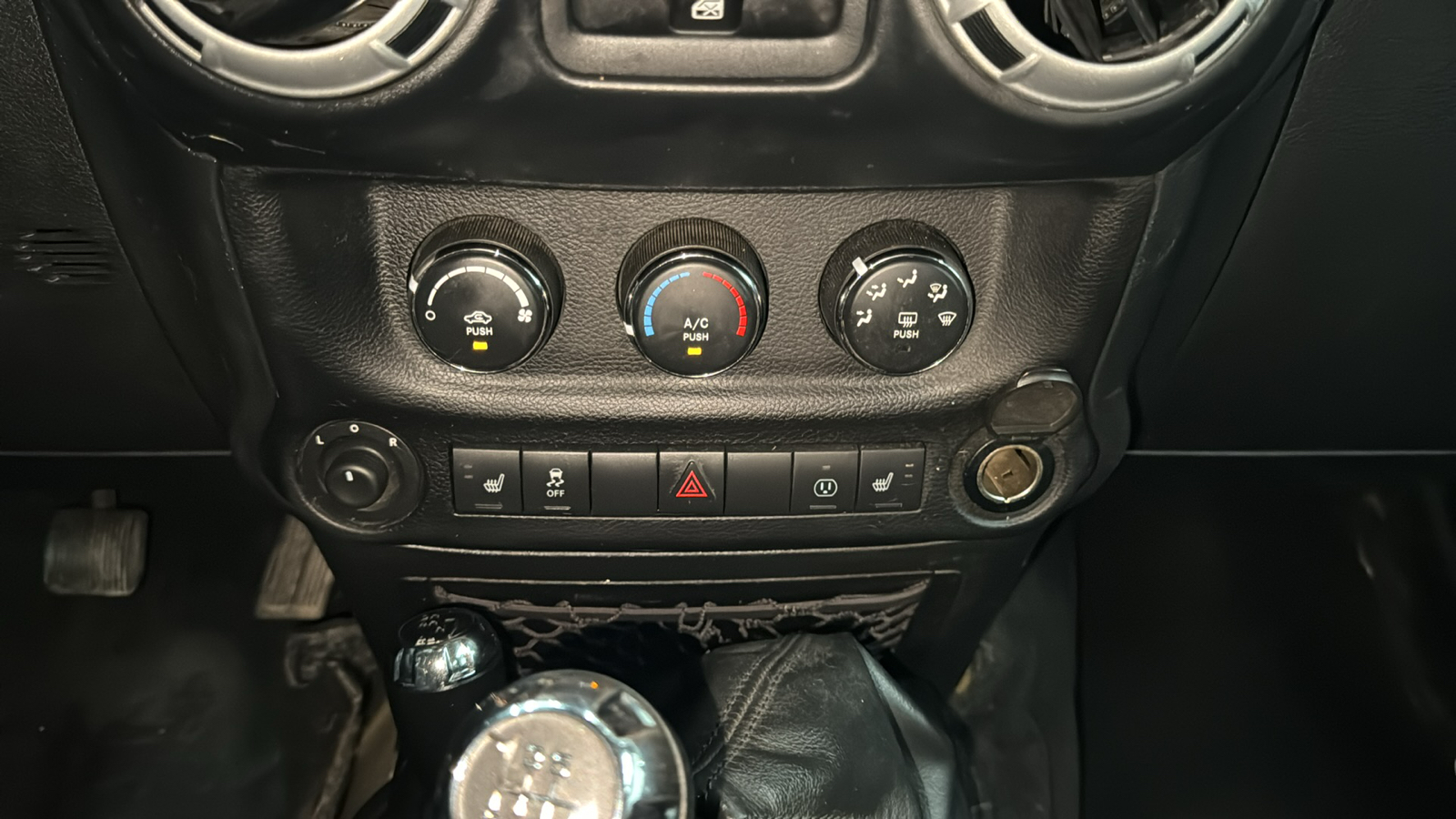 2013 Jeep Wrangler Unlimited Sahara Sport Utility 4D 44