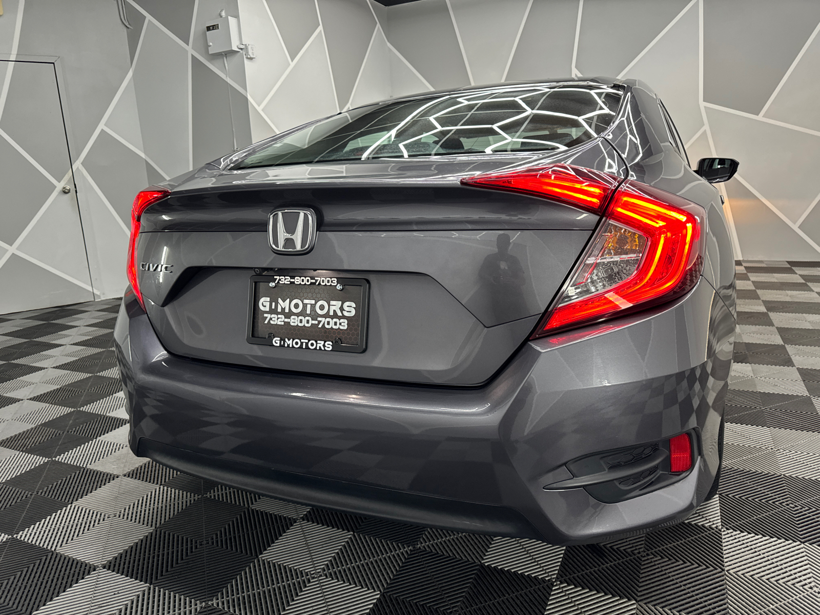 2018 Honda Civic LX Sedan 4D 8