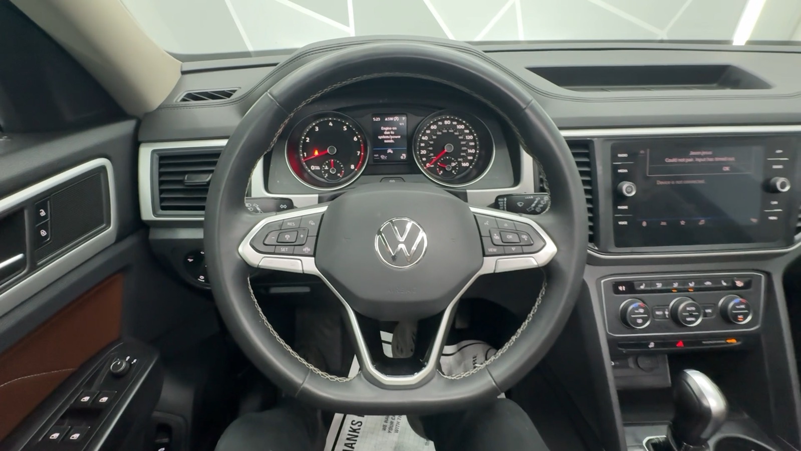 2021 Volkswagen Atlas SE 4Motion w/Tech Pkg (2021.5) Sport Utility 4D 51