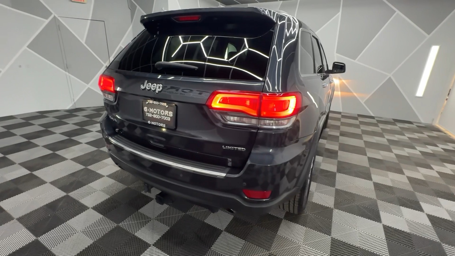 2014 Jeep Grand Cherokee Limited Sport Utility 4D 9