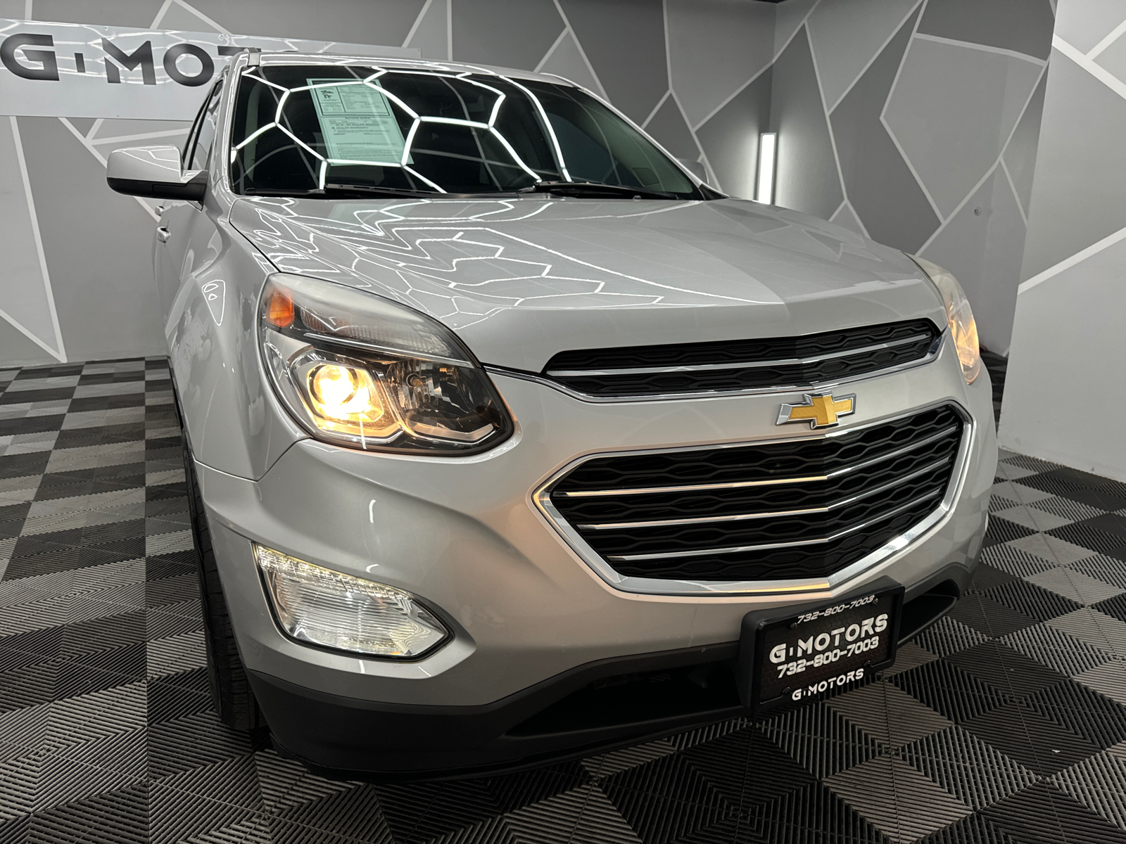 2017 Chevrolet Equinox  14