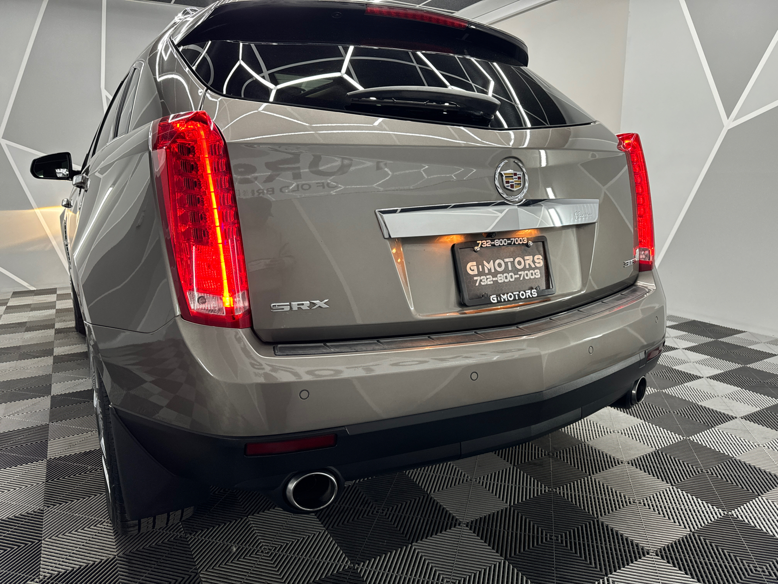 2012 Cadillac SRX Sport Utility 4D 6