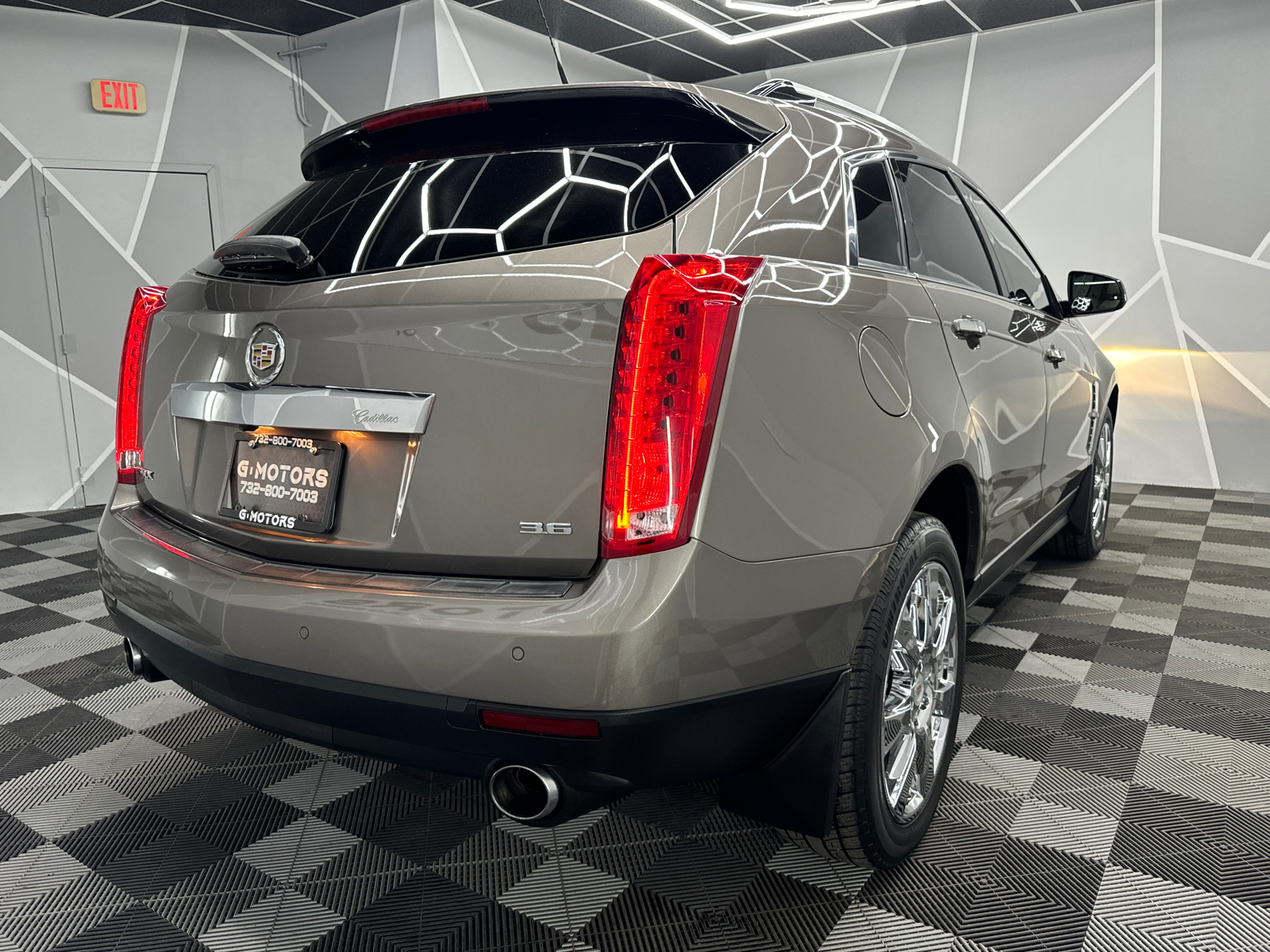 2012 Cadillac SRX Sport Utility 4D 9