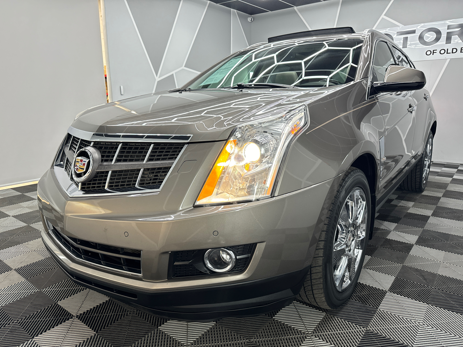 2012 Cadillac SRX Sport Utility 4D 17