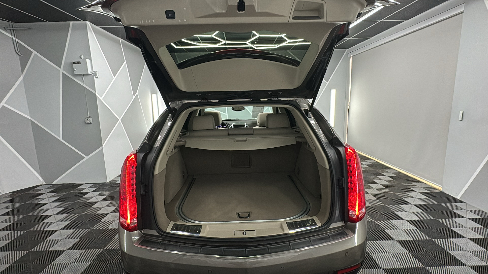 2012 Cadillac SRX Sport Utility 4D 20