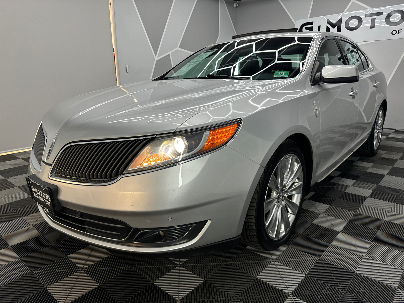 2014 Lincoln MKS EcoBoost Sedan 4D 1