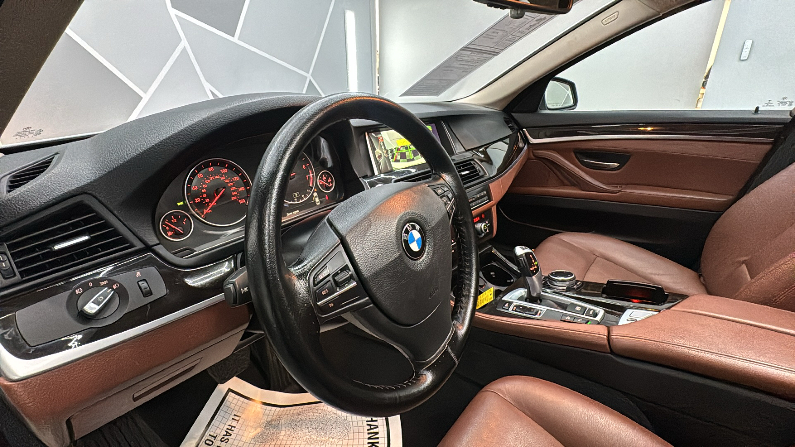 2014 BMW 5 Series  40