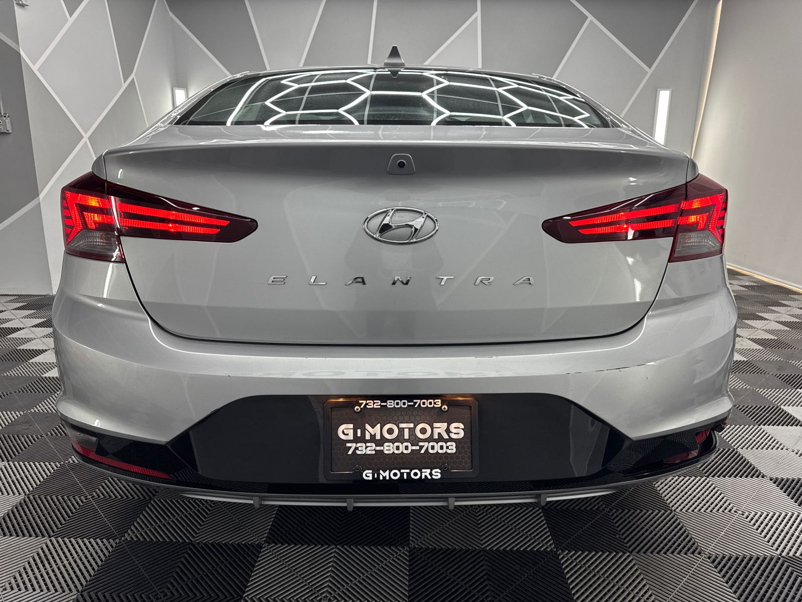 2020 Hyundai Elantra SEL Sedan 4D 7