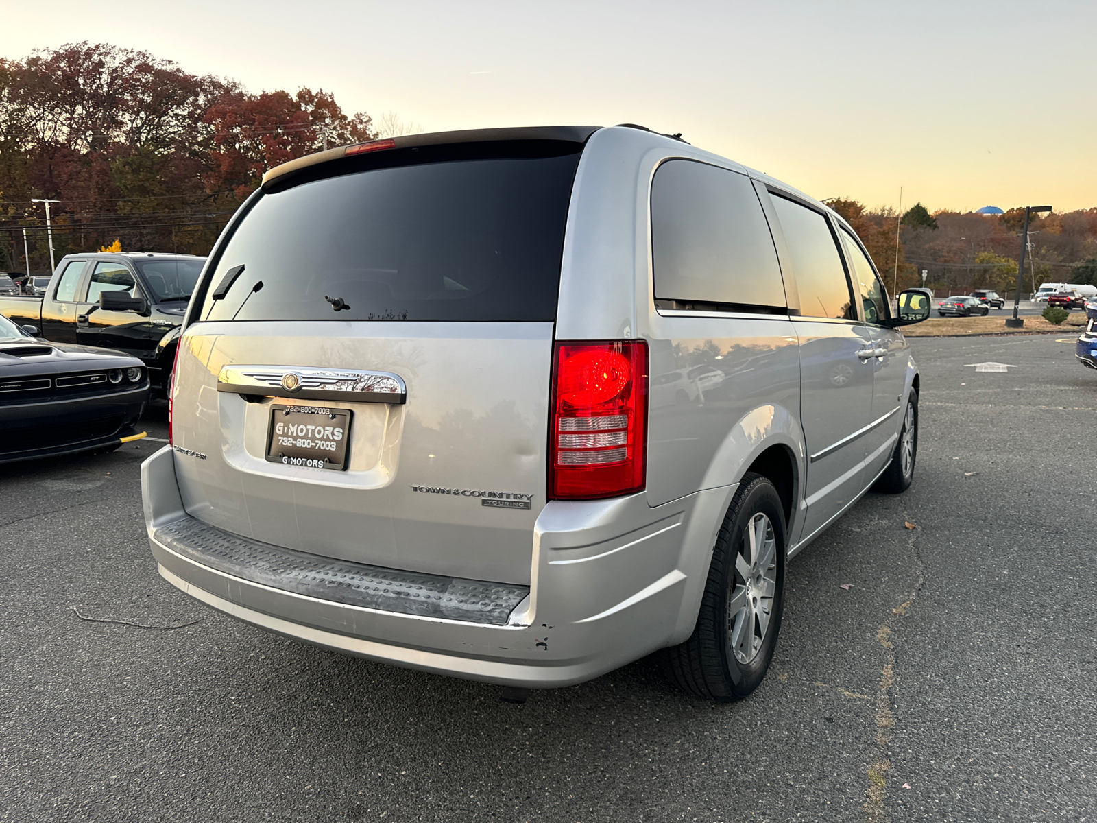 2009 Chrysler Town and Country  9