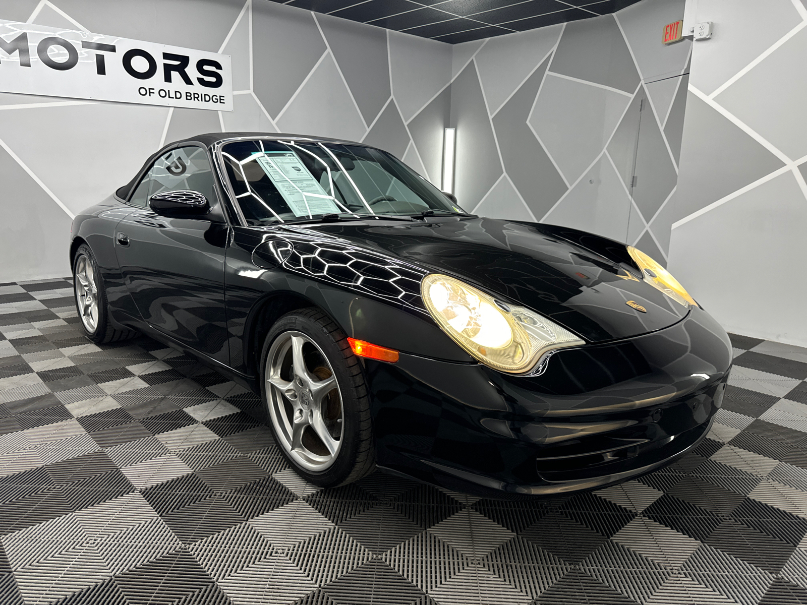 2004 Porsche 911 Carrera 4 Cabriolet 2D 7