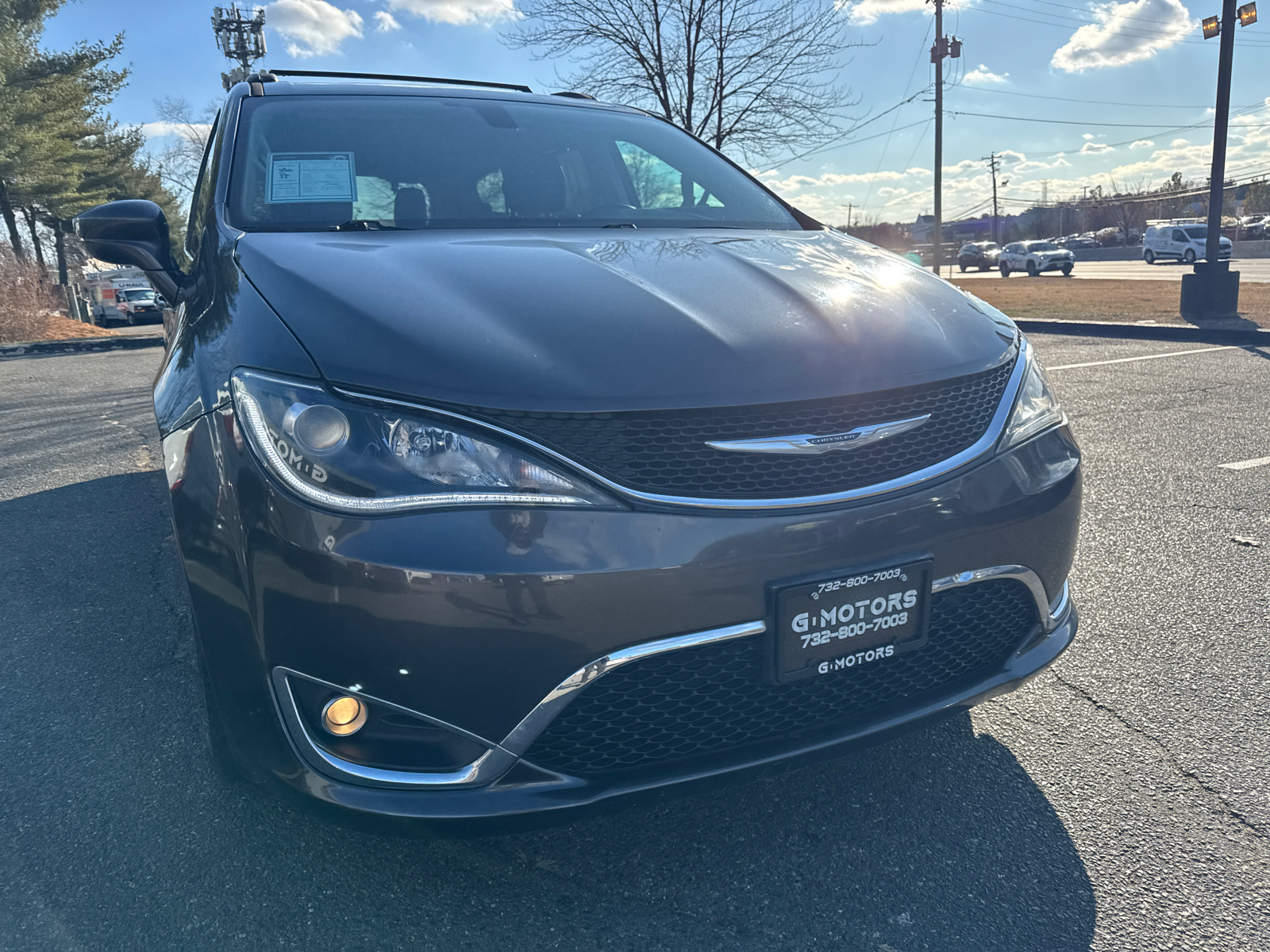 2017 Chrysler Pacifica Touring-L Minivan 4D 14