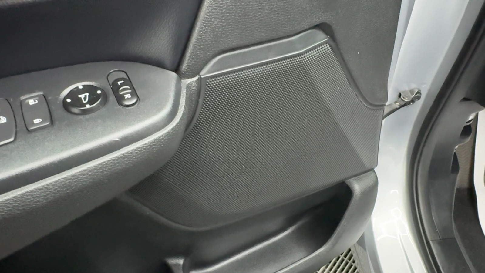 2018 Honda CR-V EX-L w/Navigation Sport Utility 4D 39