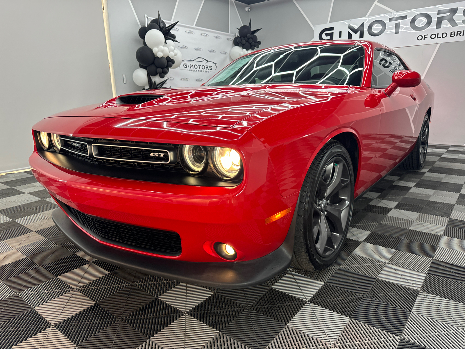 2019 Dodge Challenger GT Coupe 2D 1