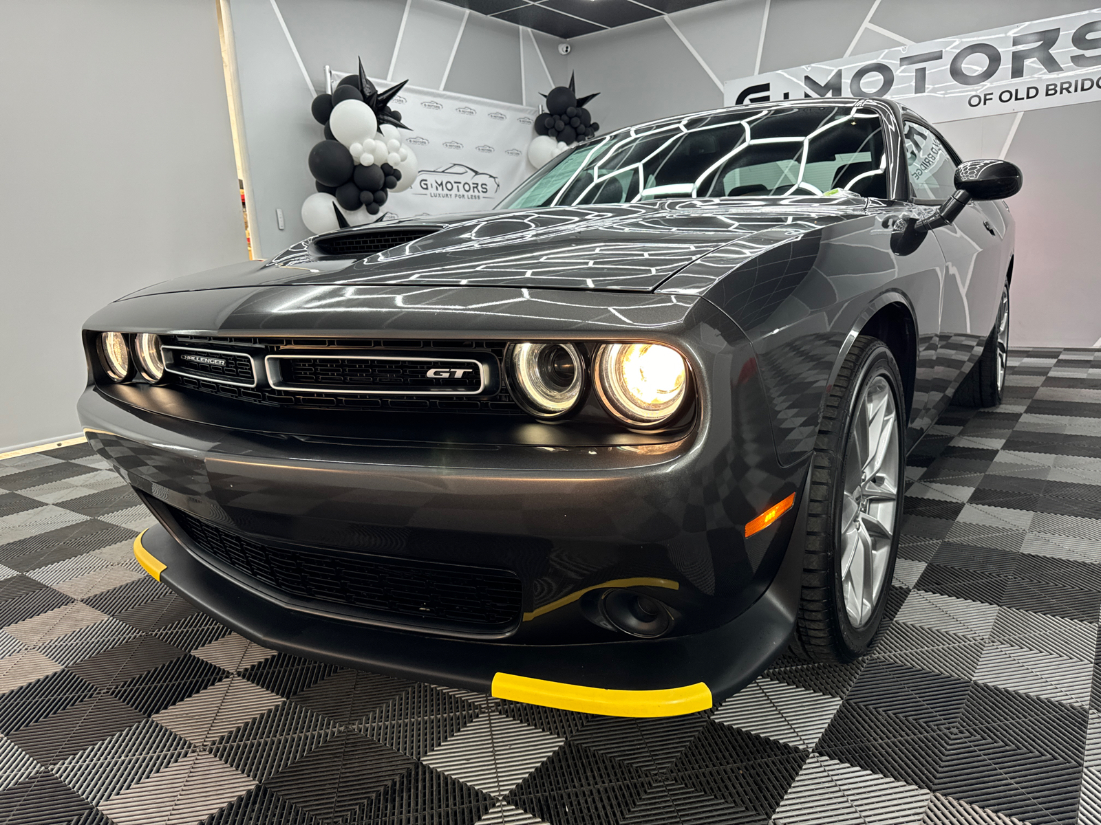 2023 Dodge Challenger GT Coupe 2D 1