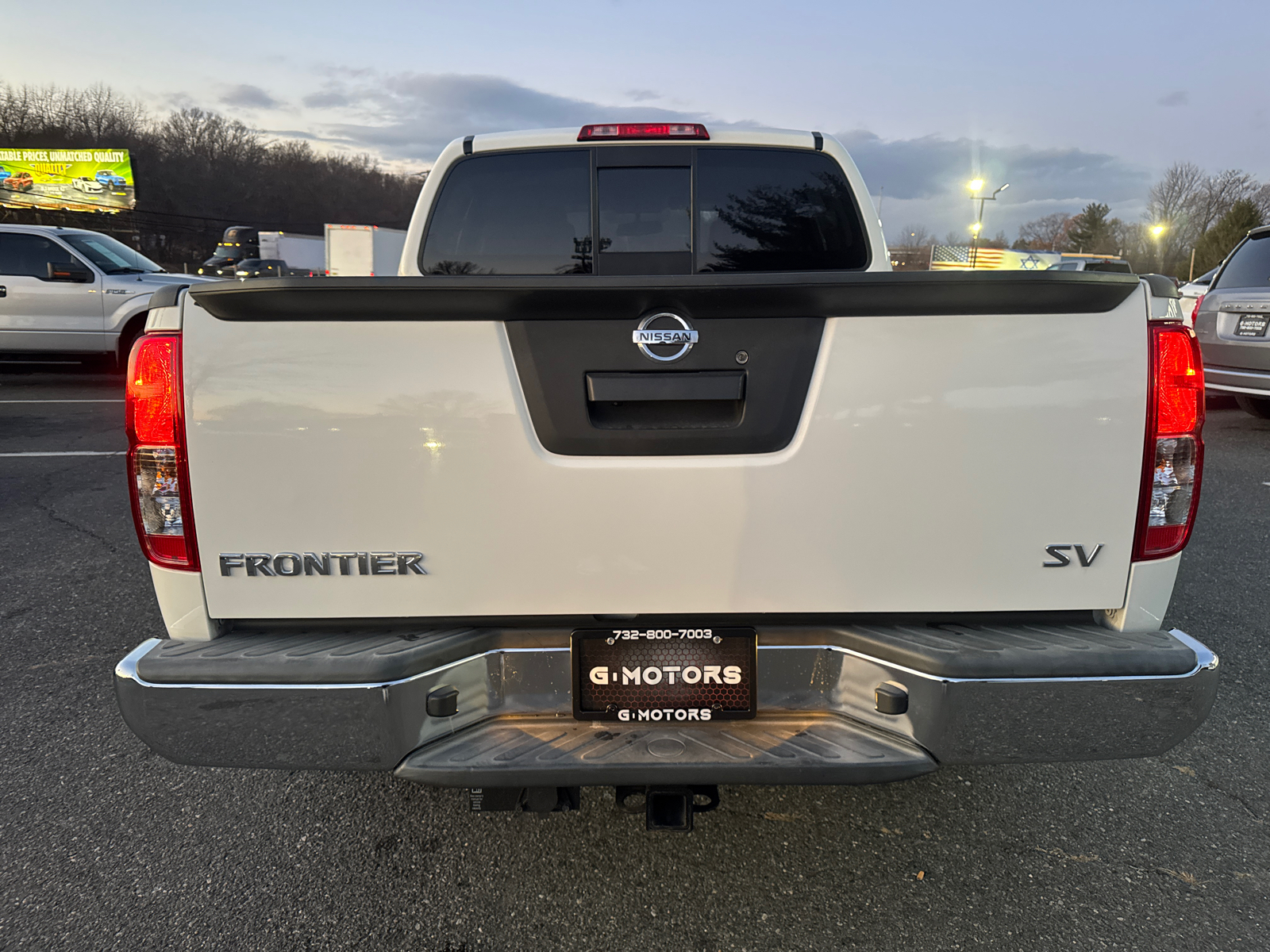 2021 Nissan Frontier Crew Cab SV Pickup 4D 5 ft 7