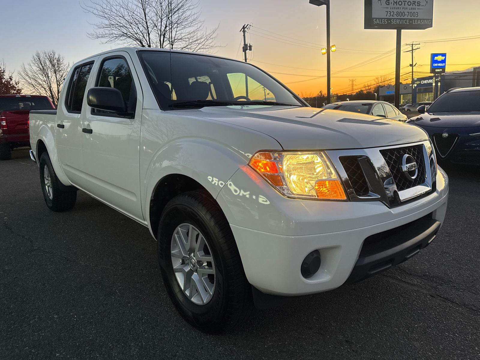 2021 Nissan Frontier Crew Cab SV Pickup 4D 5 ft 13