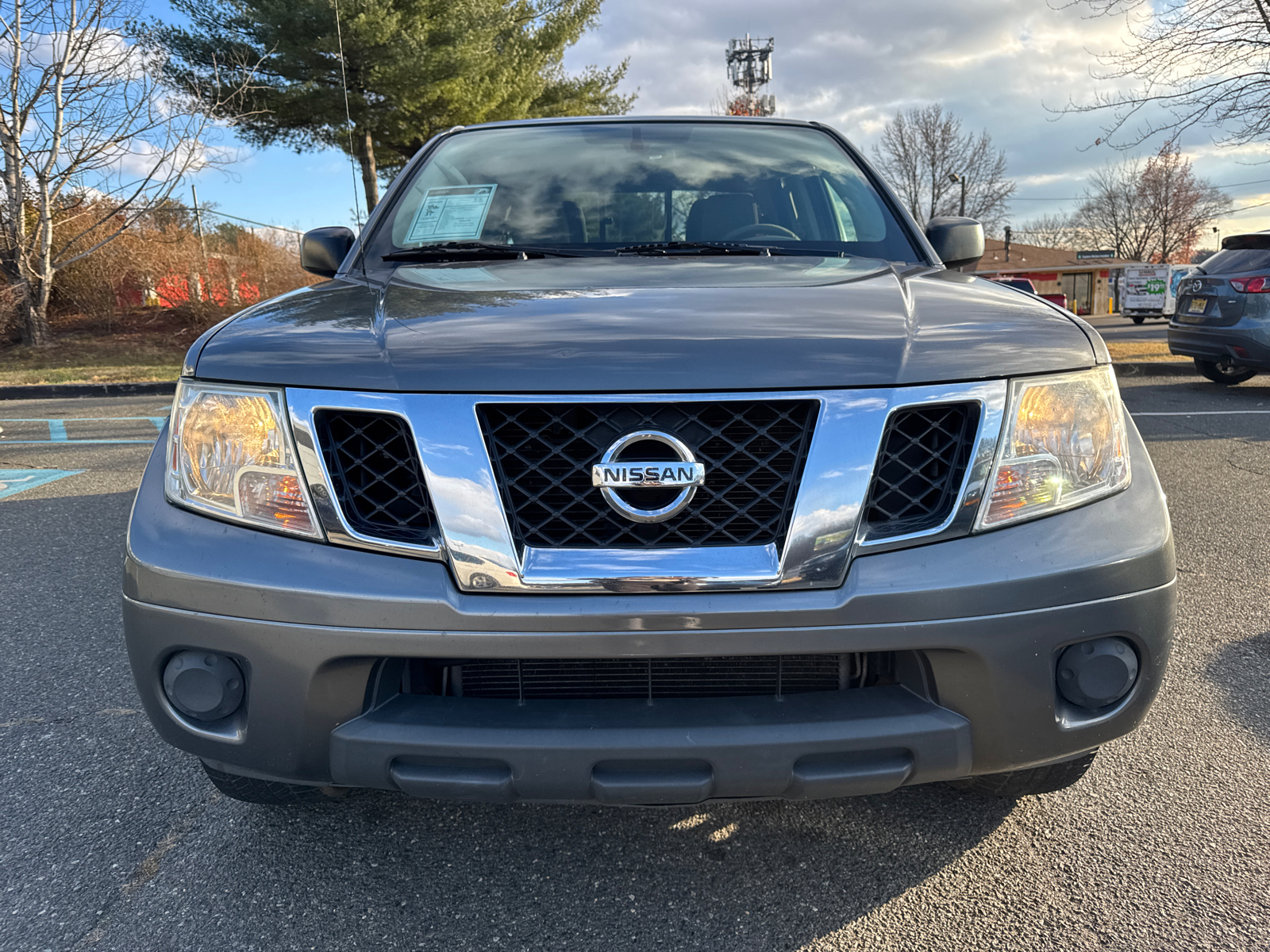 2019 Nissan Frontier  15