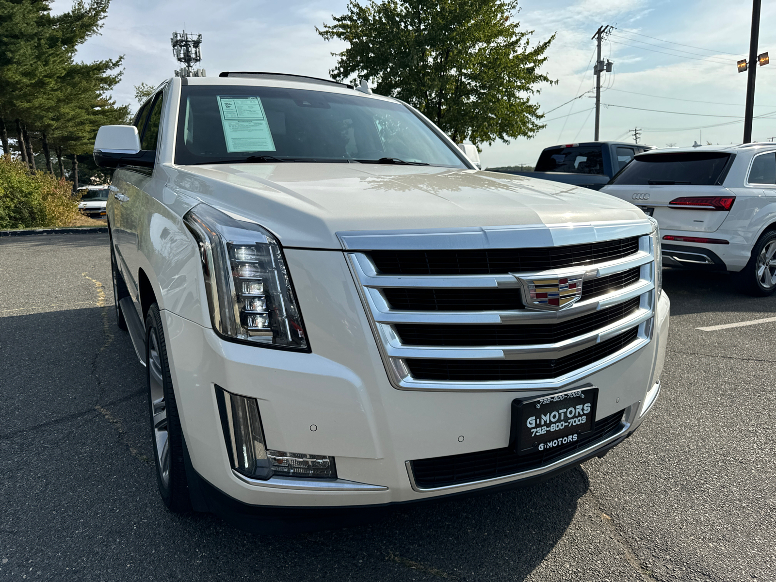 2015 Cadillac Escalade Luxury Sport Utility 4D 8