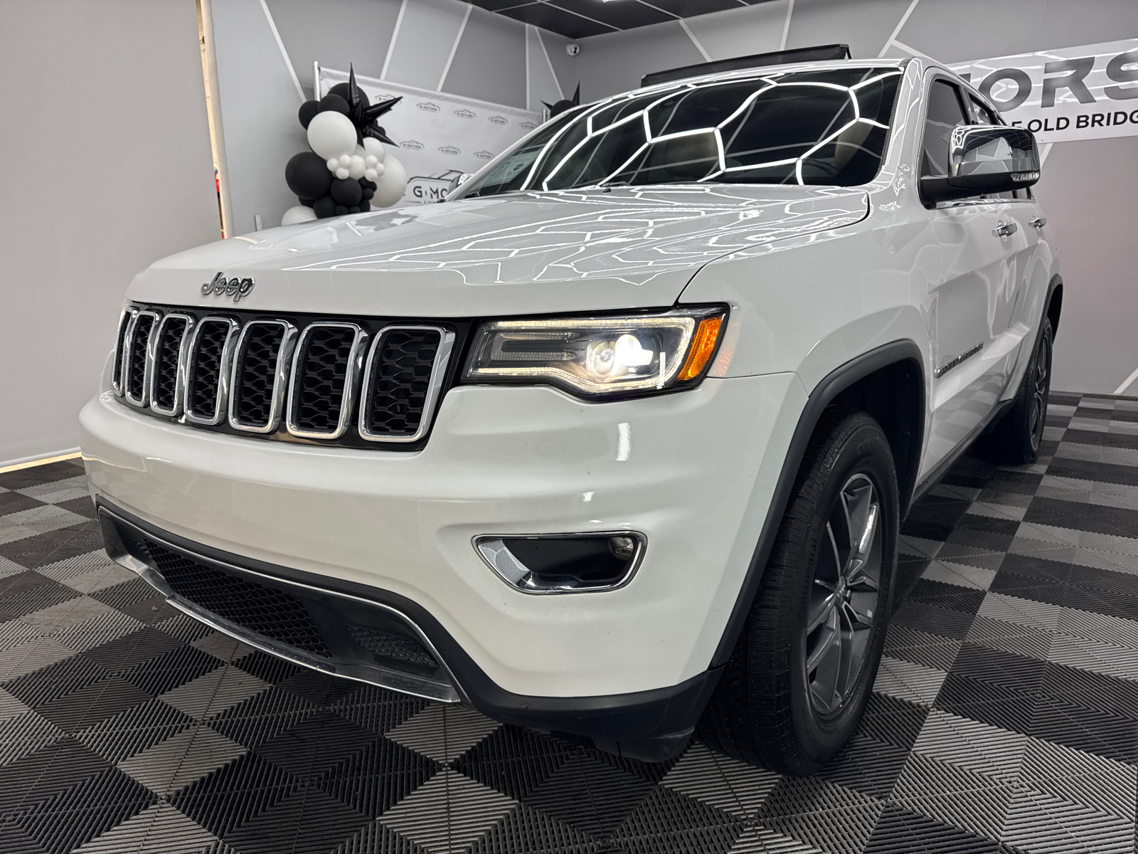 2017 Jeep Grand Cherokee Limited 75th Anniversary Edition Sport Utility 4D 1