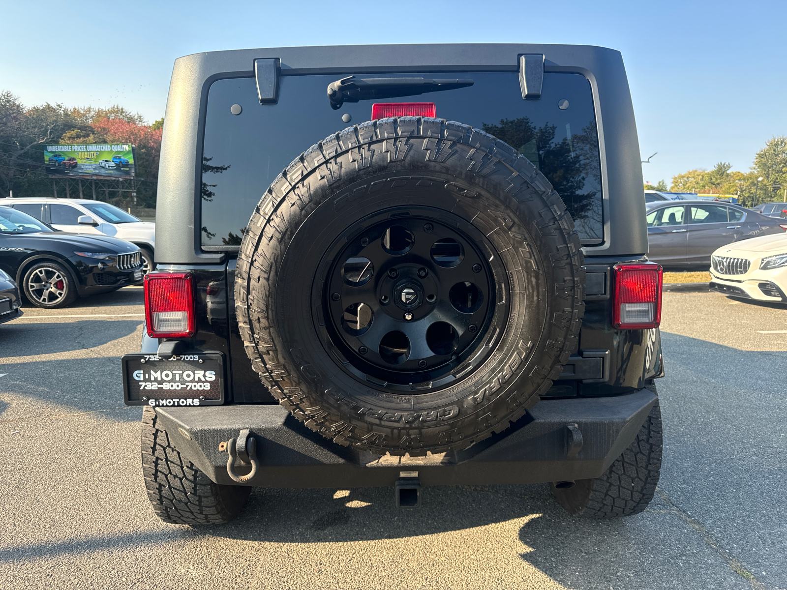 2015 Jeep Wrangler Unlimited Sahara Sport Utility 4D 7