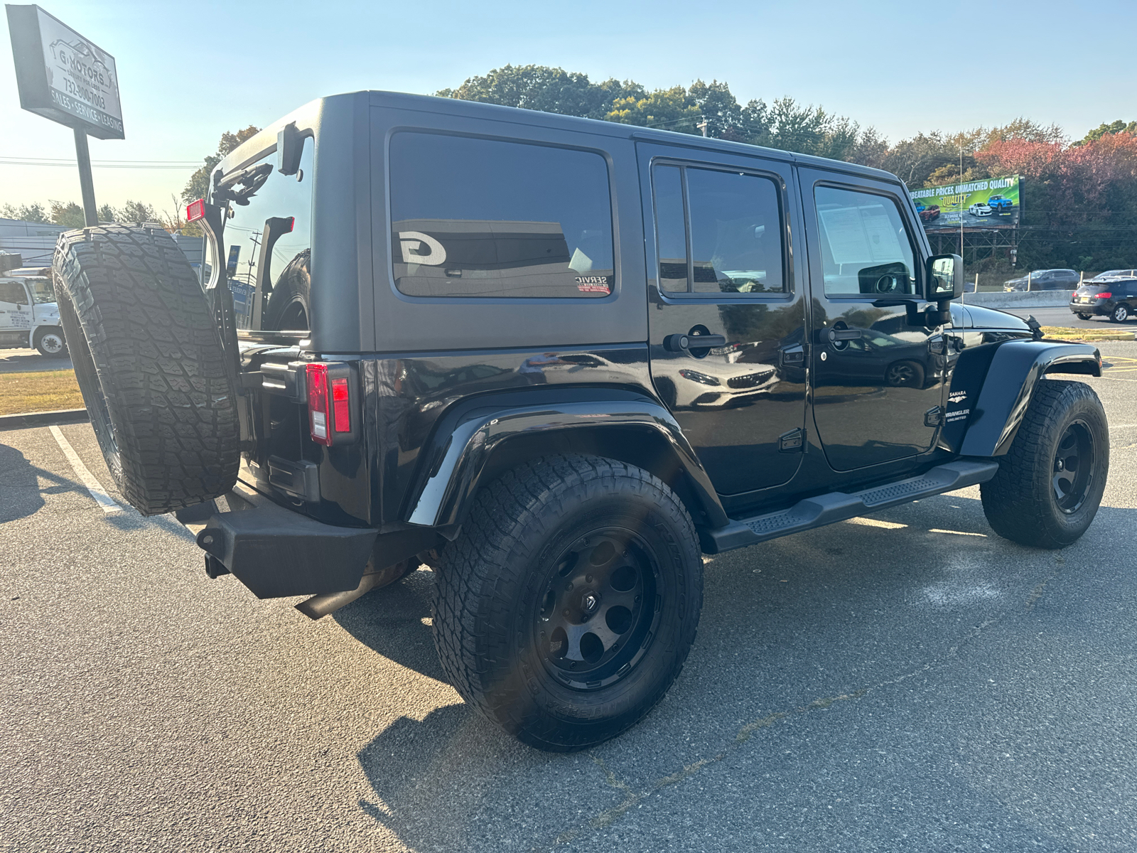 2015 Jeep Wrangler Unlimited Sahara Sport Utility 4D 10