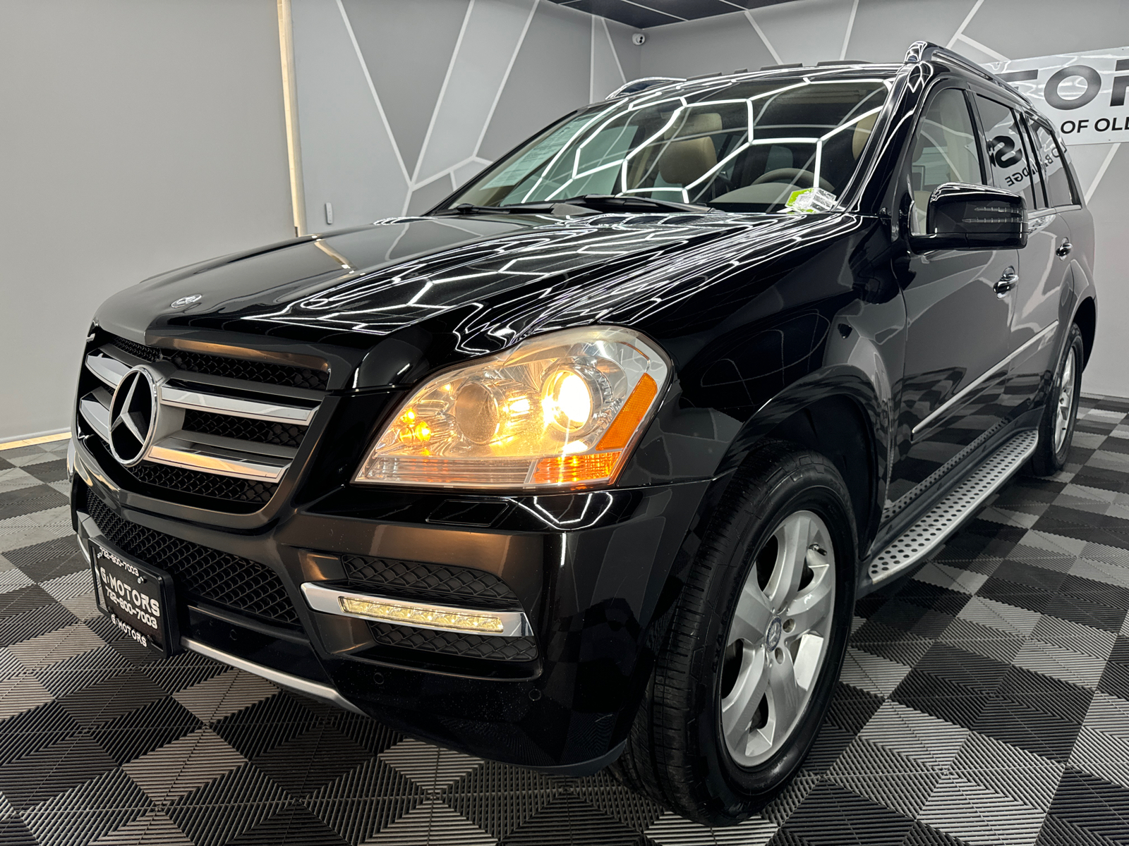 2012 Mercedes-Benz GL-Class GL 450 4MATIC Sport Utility 4D 1