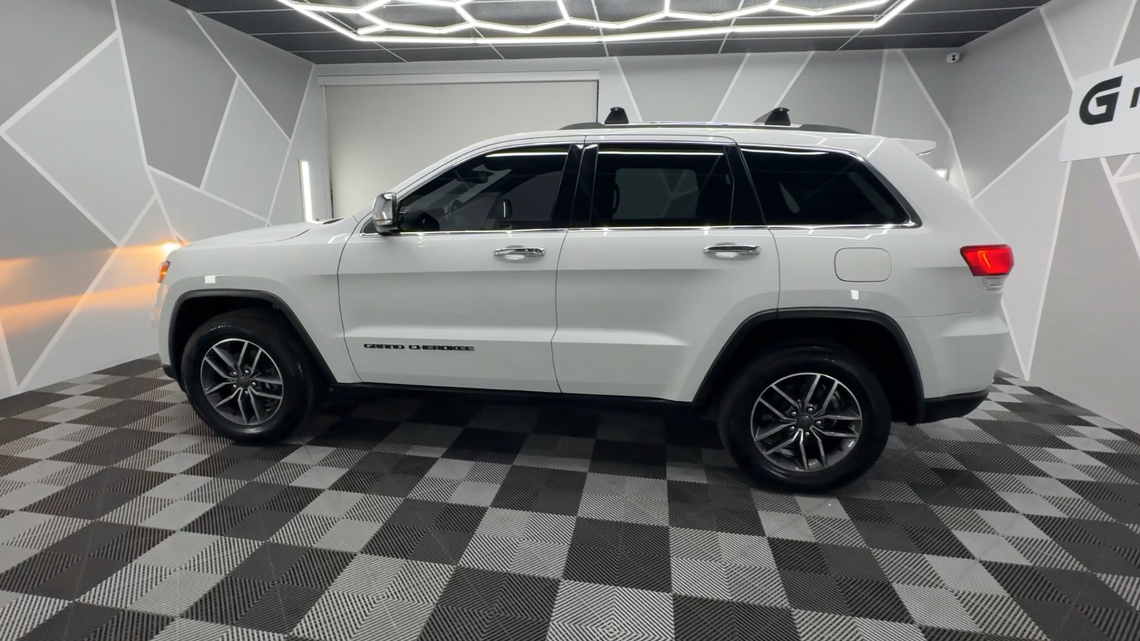 2019 Jeep Grand Cherokee Limited Sport Utility 4D 5